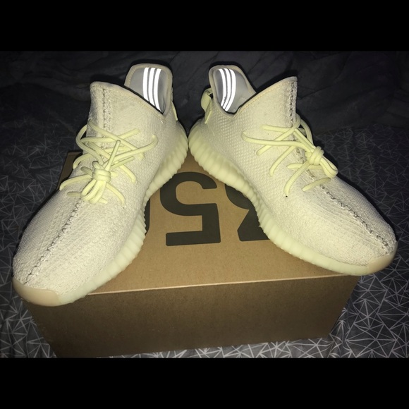 Yeezys butter - Picture 1 of 4